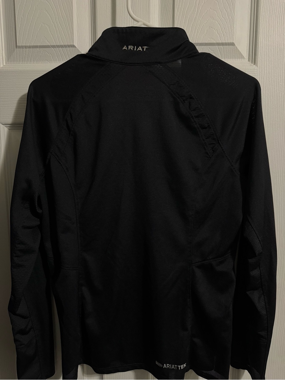 Ariat Black Women's Quarter-Zip Performance Jacket - Picture 3 of 4